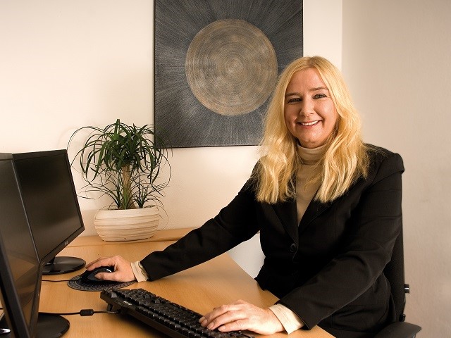 ANDREA GÖTZE TREUTLER